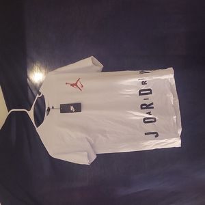 Jordan/Nike White Tshirt